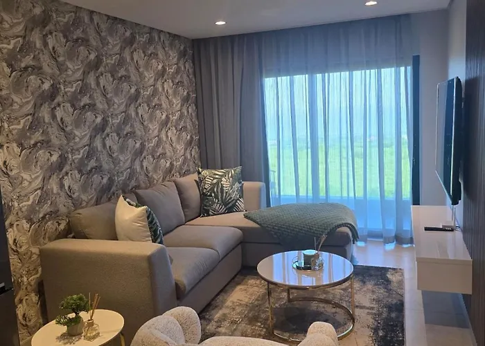 Ridgeside Residence 16